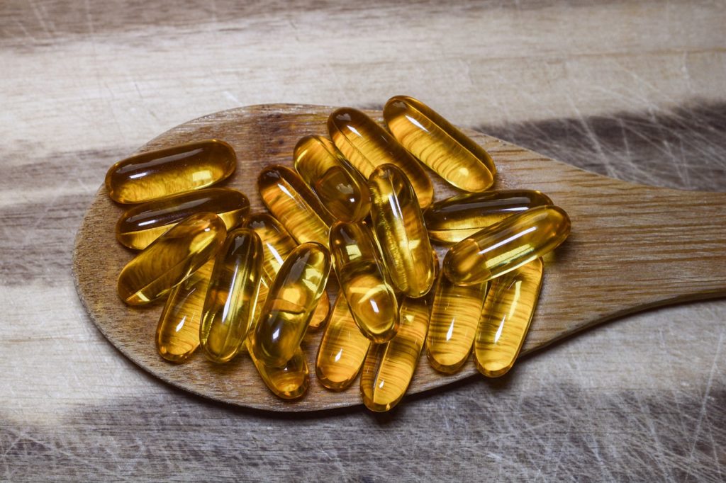 pills, fish oil, fish-3151089.jpg